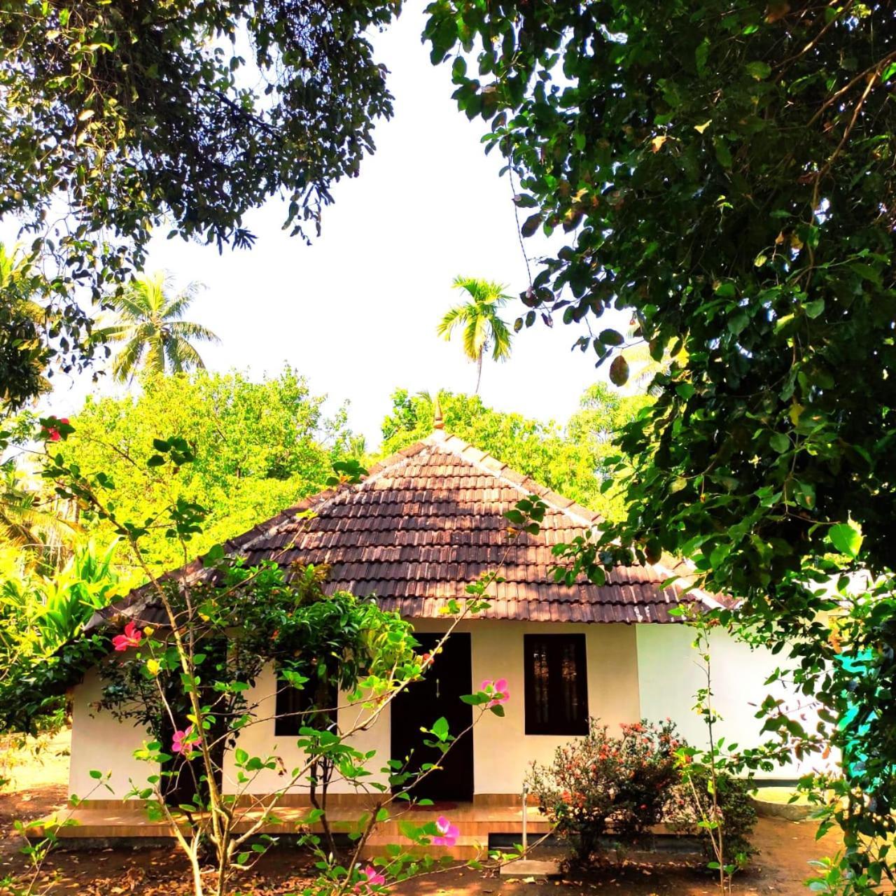Munroe Inn Homestay Kollam Dış mekan fotoğraf